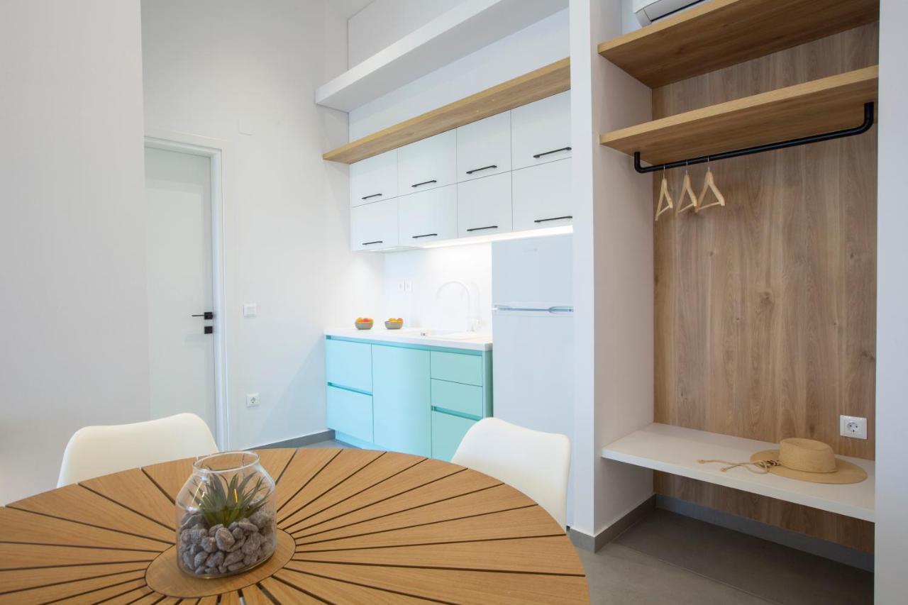 Elianthi Luxury Apartments Никиана Екстериор снимка